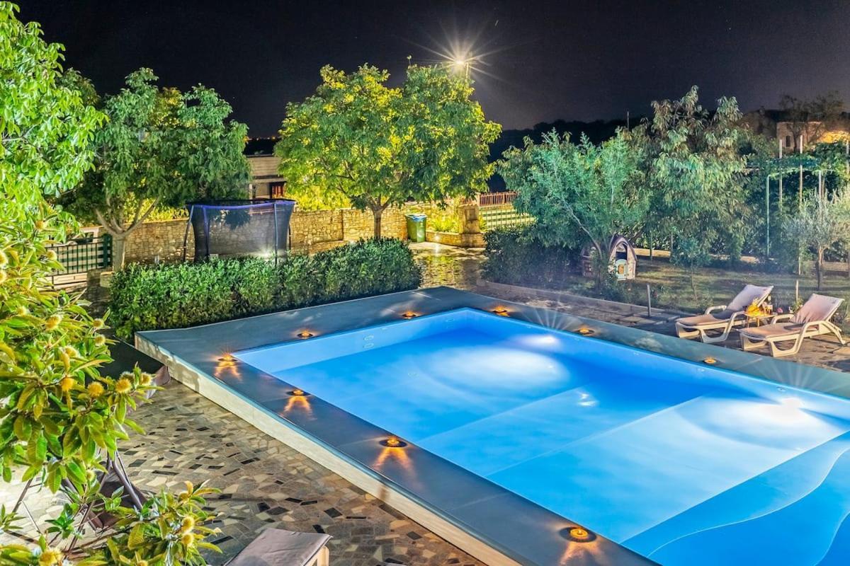 Villa Desire *
